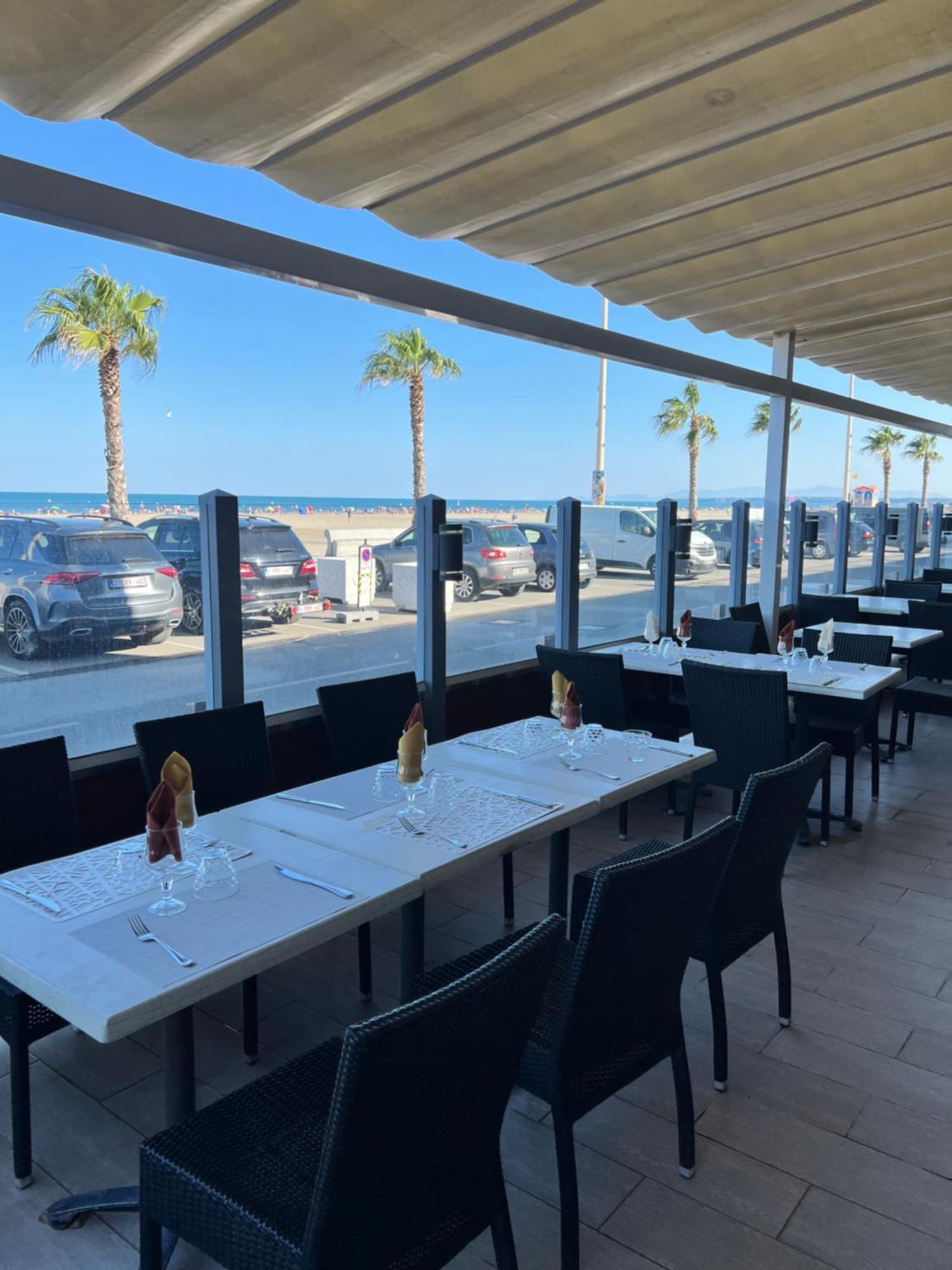 Logis Hotel & Restaurant Mediterranee Port-la-Nouvelle Ngoại thất bức ảnh