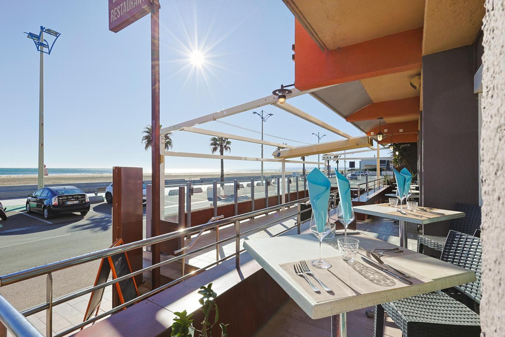 Logis Hotel & Restaurant Mediterranee Port-la-Nouvelle Ngoại thất bức ảnh
